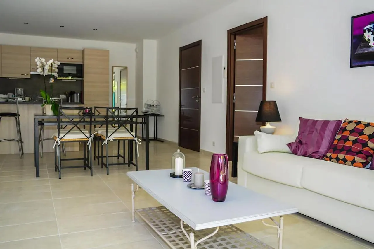 La Villa Romeo, Piscine Et Spa Sainte-Maxime France